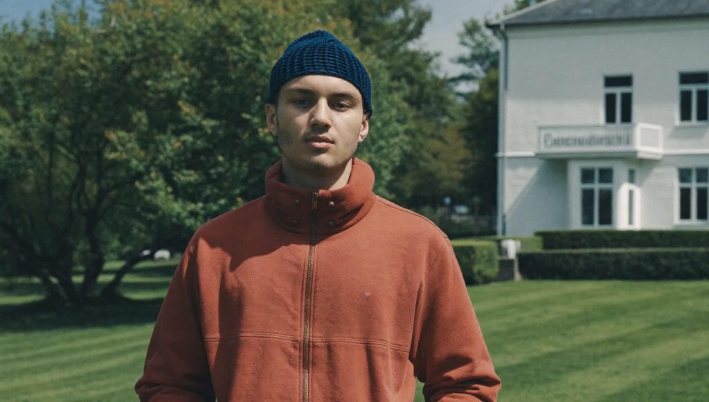 Модные аксессуары, которые мгновенно меняют весь образ